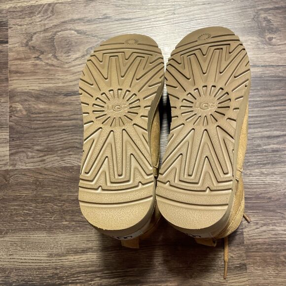 Ugg Bethany Classic Slim Ankle Cut Brown Comfort Boots Shoes Women's Size 7.5 - Picture 12 of 16